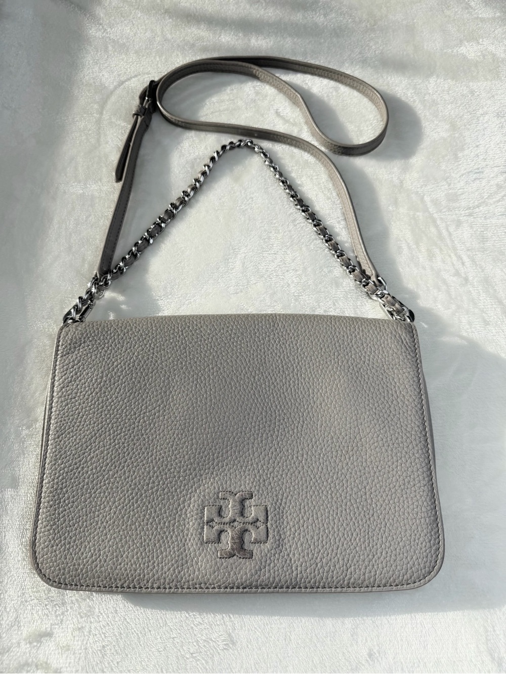 Tory Burch Britten Pebbled Leather Convertible Crossbody Bag Taupe / Gray